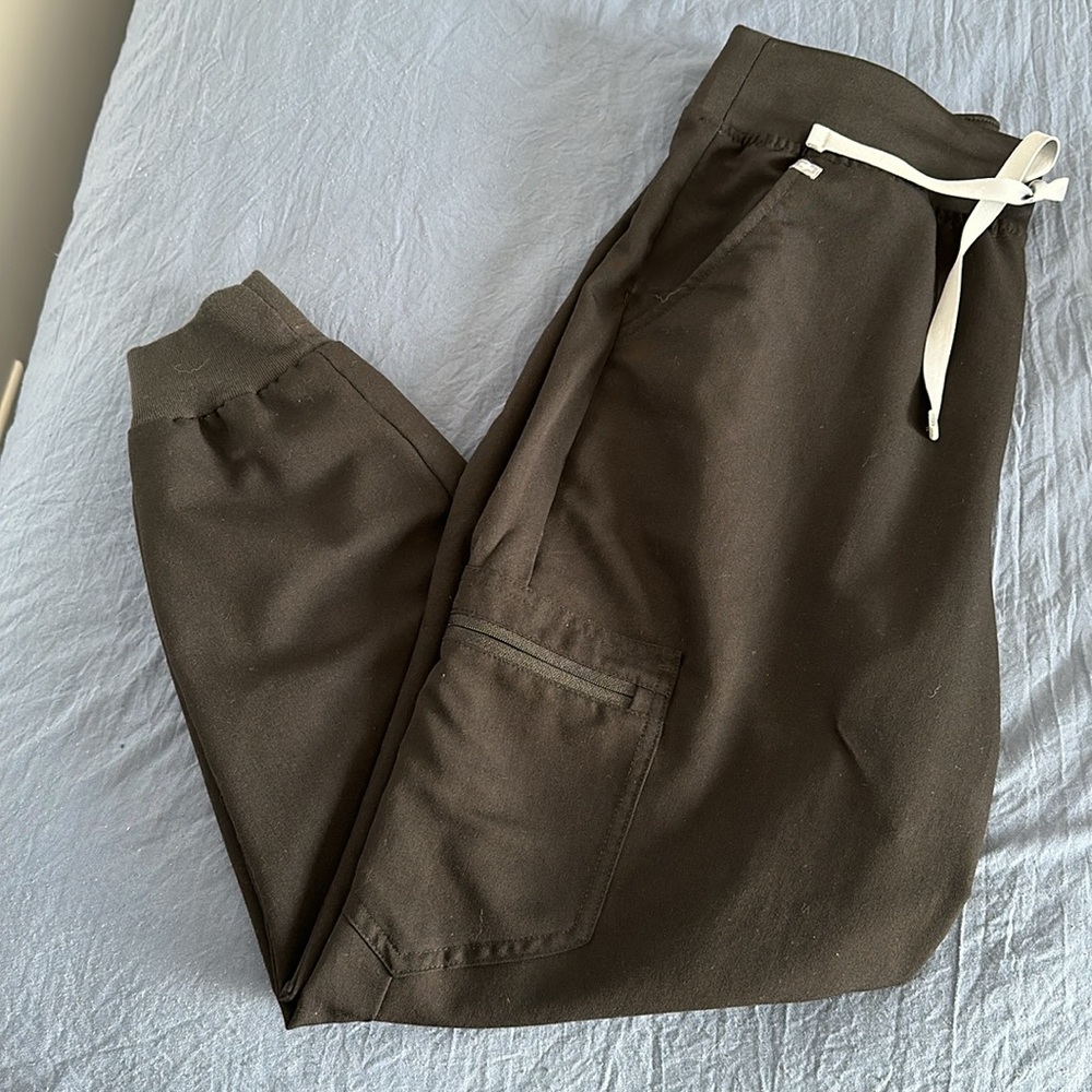 Figs Zamora Jogger Scrubs